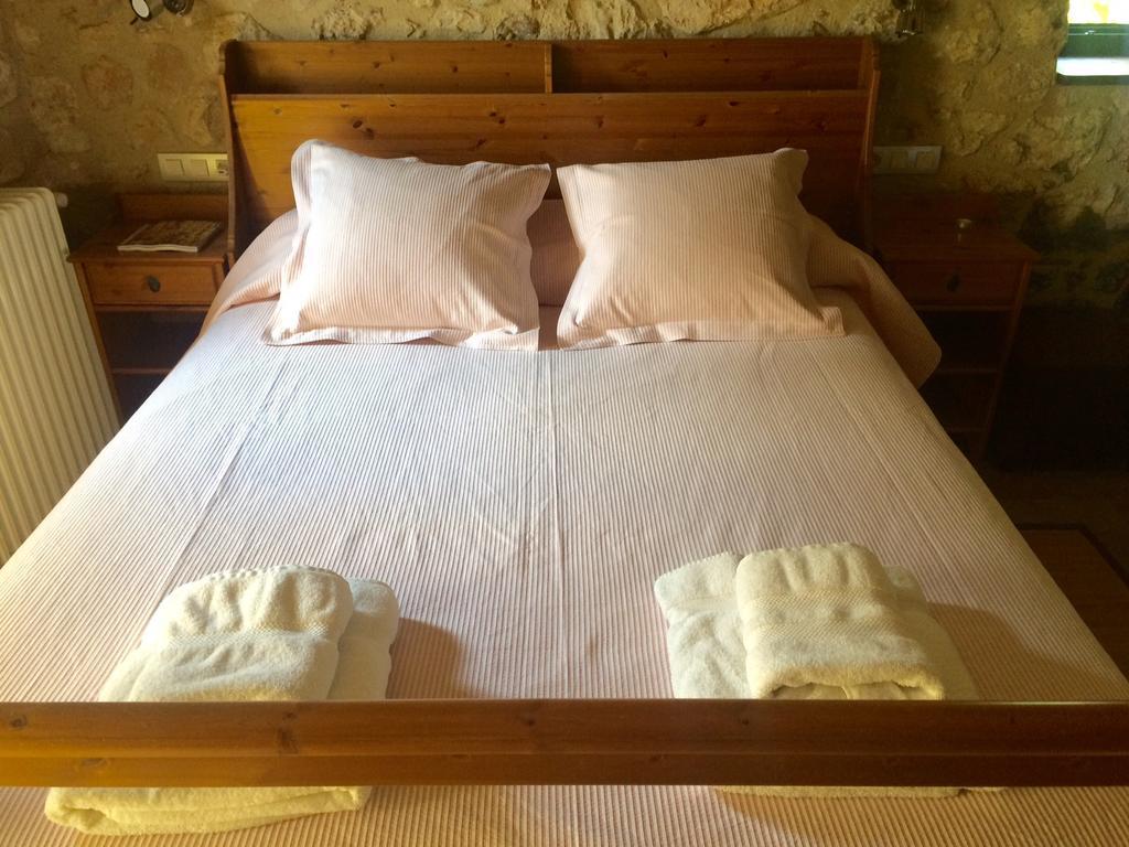 B&B Mas Coquells Habitacion Genover Vilanant Bagian luar foto